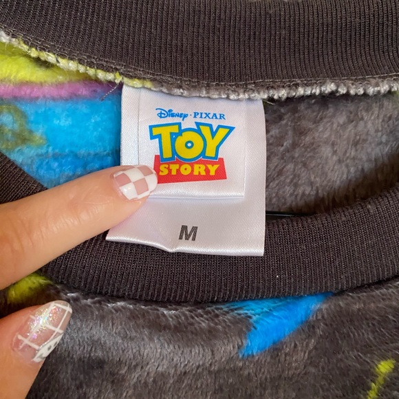 Disney Pixar Green Alien Fluffy Sweater SZ M - Picture 3 of 5